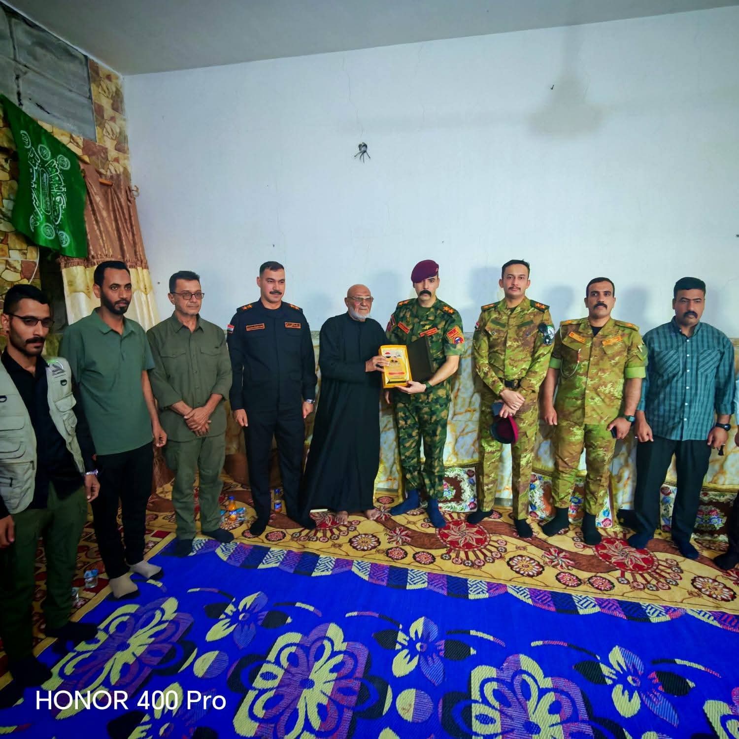 زيارة عوائل الشهداء